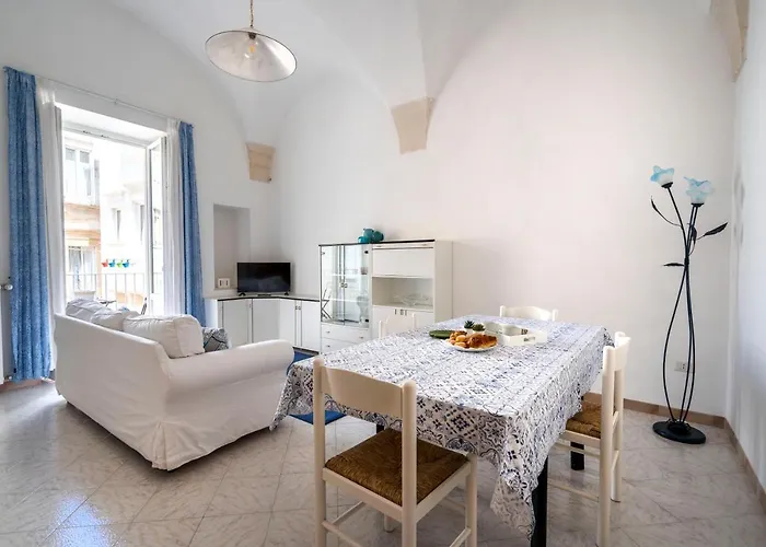 Guesthost - Typical Apulian Appartement